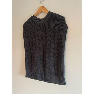 Pact Organic Cotton Sweater Vest in Grey/Charcoal Size Small